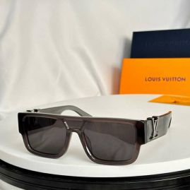 Picture of LV Sunglasses _SKUfw56788245fw
